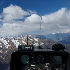 Flugwegposition um 09:06:19: Aufgenommen in der Nähe von 25040 Corteno Golgi, Brescia, Italien in 2811 Meter